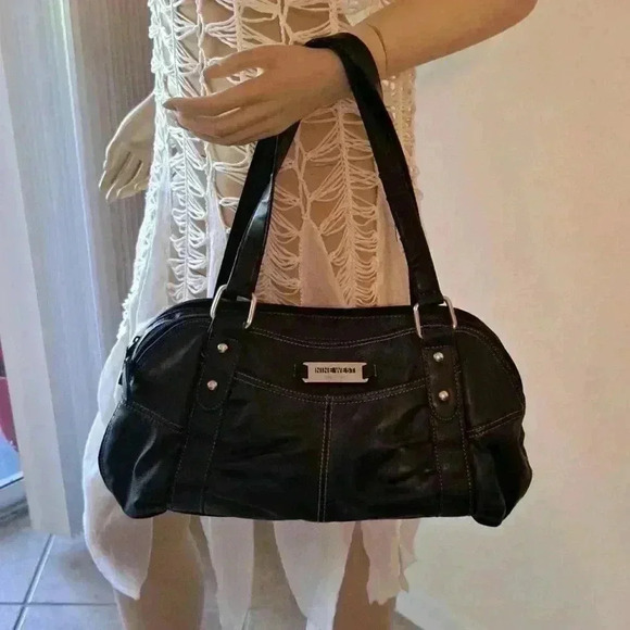 Handbag Nine West, black leather,  roomy 2 zippered sides - Picture 1 of 9